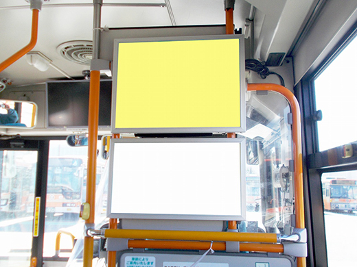 運転席後部