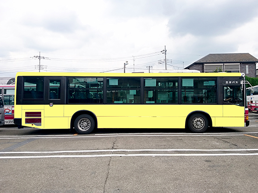 立川バス_車体フルラッピング