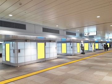 J・ADビジョン新宿駅東西自由通路