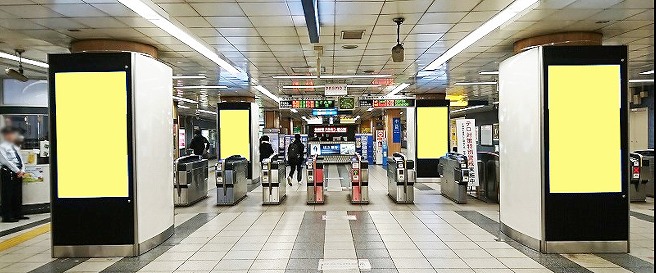 駅ビジョン_横浜市営地下鉄_横浜駅_改札側デジタルサイネージ