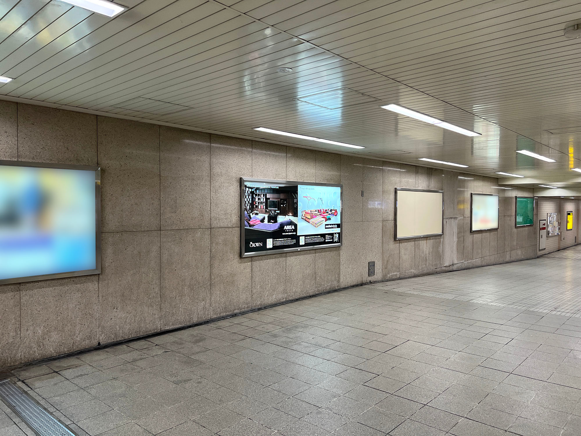 Osaka Metro北浜駅 駅看板