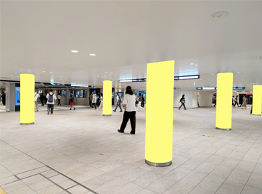 西広場カラム6