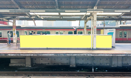 ホーム腰壁シート広告 4面セット JR海浜幕張駅