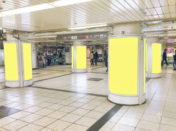 名古屋駅サンピラー広告