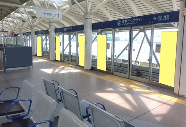 東京ビッグサイト駅 ホームドアシート