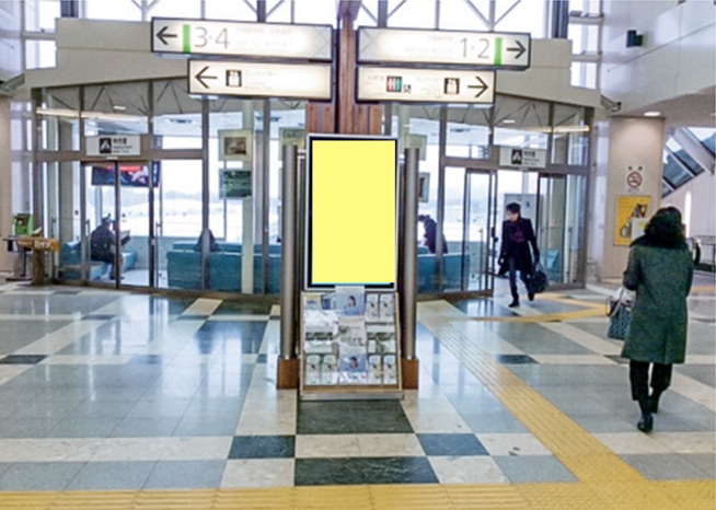 軽井沢駅 J・ADビジョン