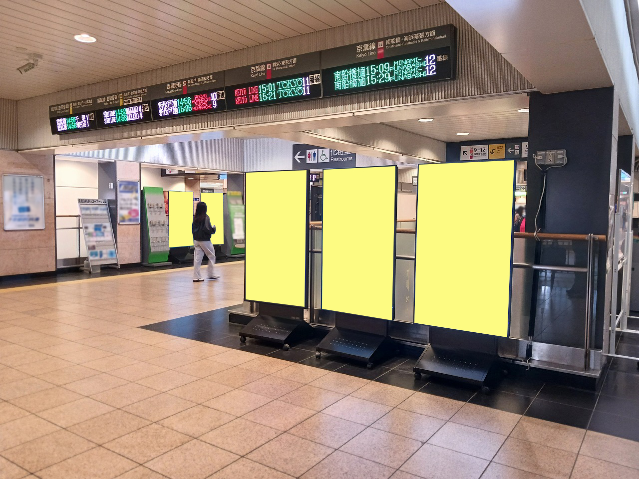 J・ADビジョン 西船橋駅改札内 21面セット