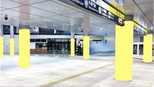 東口地下広場 B2F 柱巻き広告セット